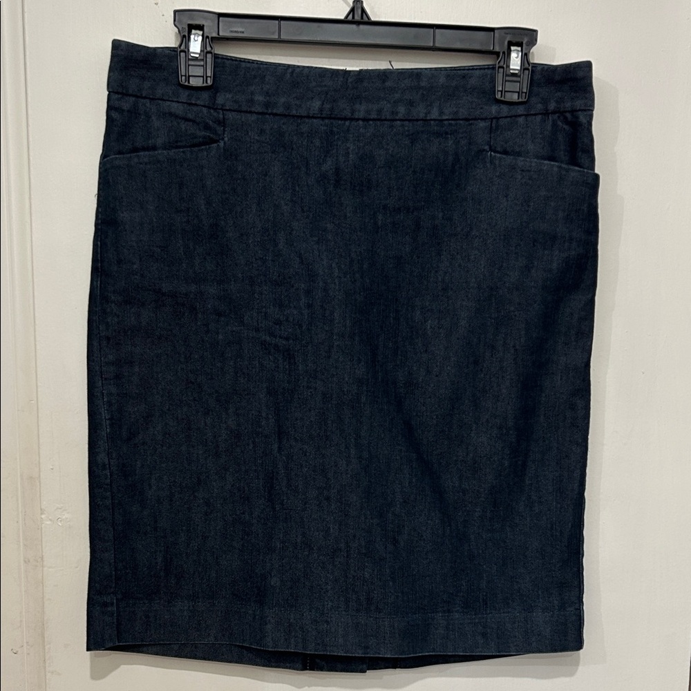 Express Dark Blue denim Skirt size 8 stretch